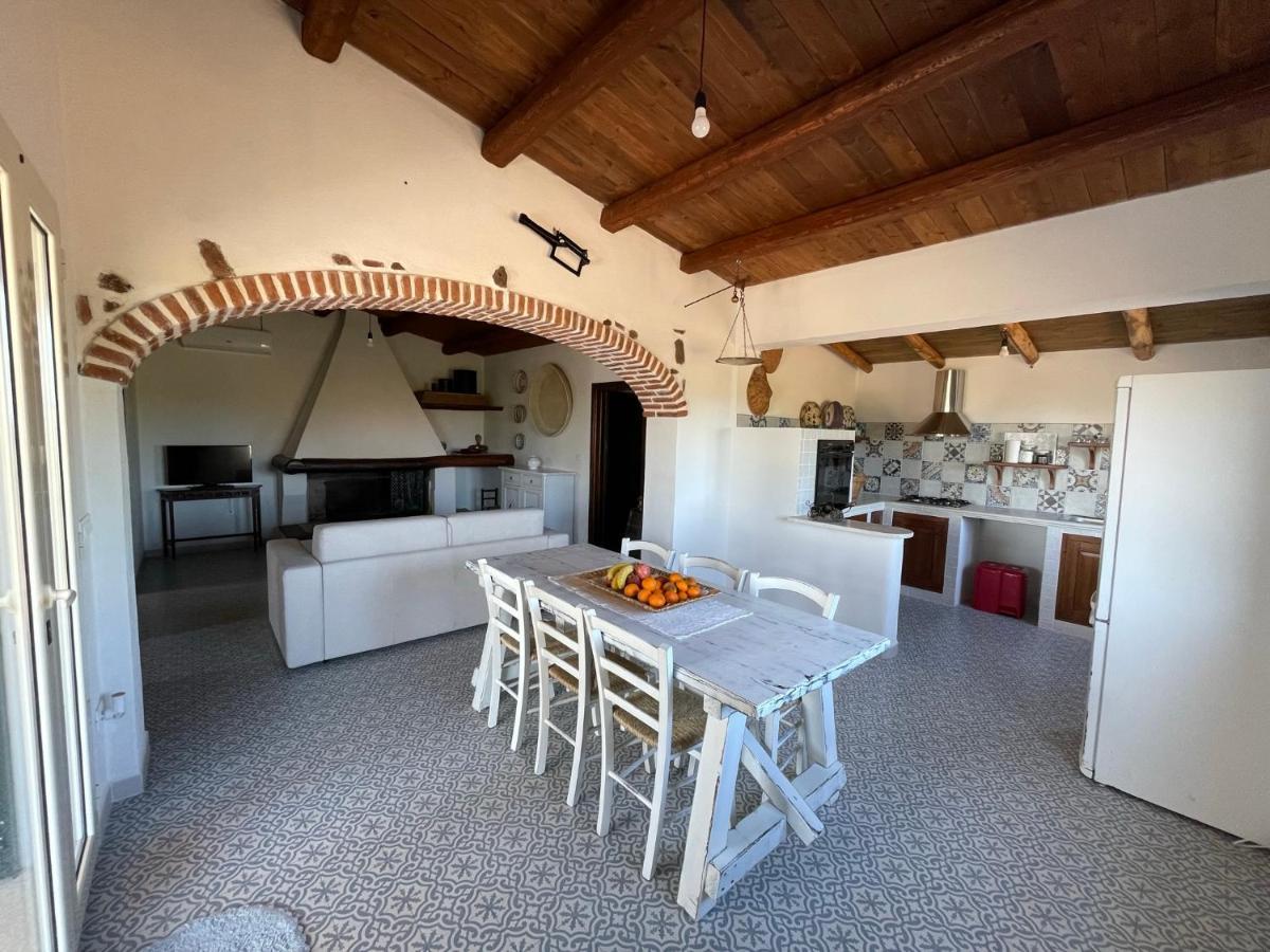Casa Vacanze Gollei, Orosei Ngoại thất bức ảnh