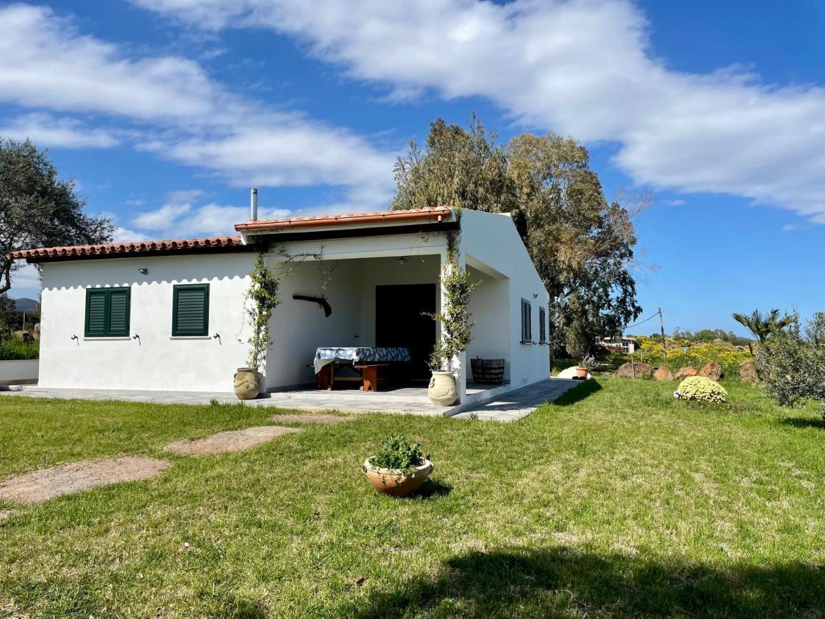 Casa Vacanze Gollei, Orosei Ngoại thất bức ảnh